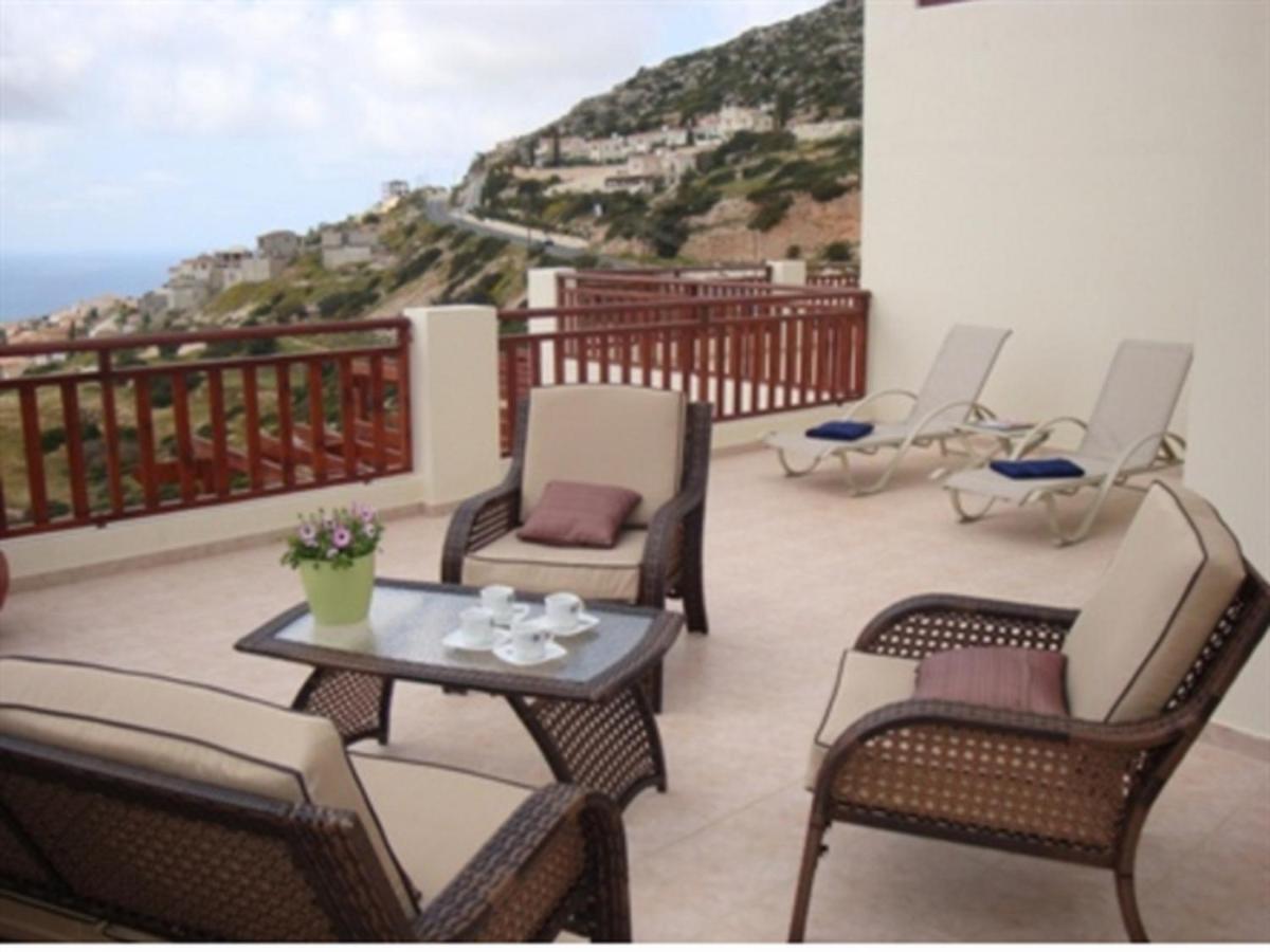 First Floor 2 Bedroom Apartment, Large Balcony, Amazing Sea Views, Communal Pool Pegeia Eksteriør billede