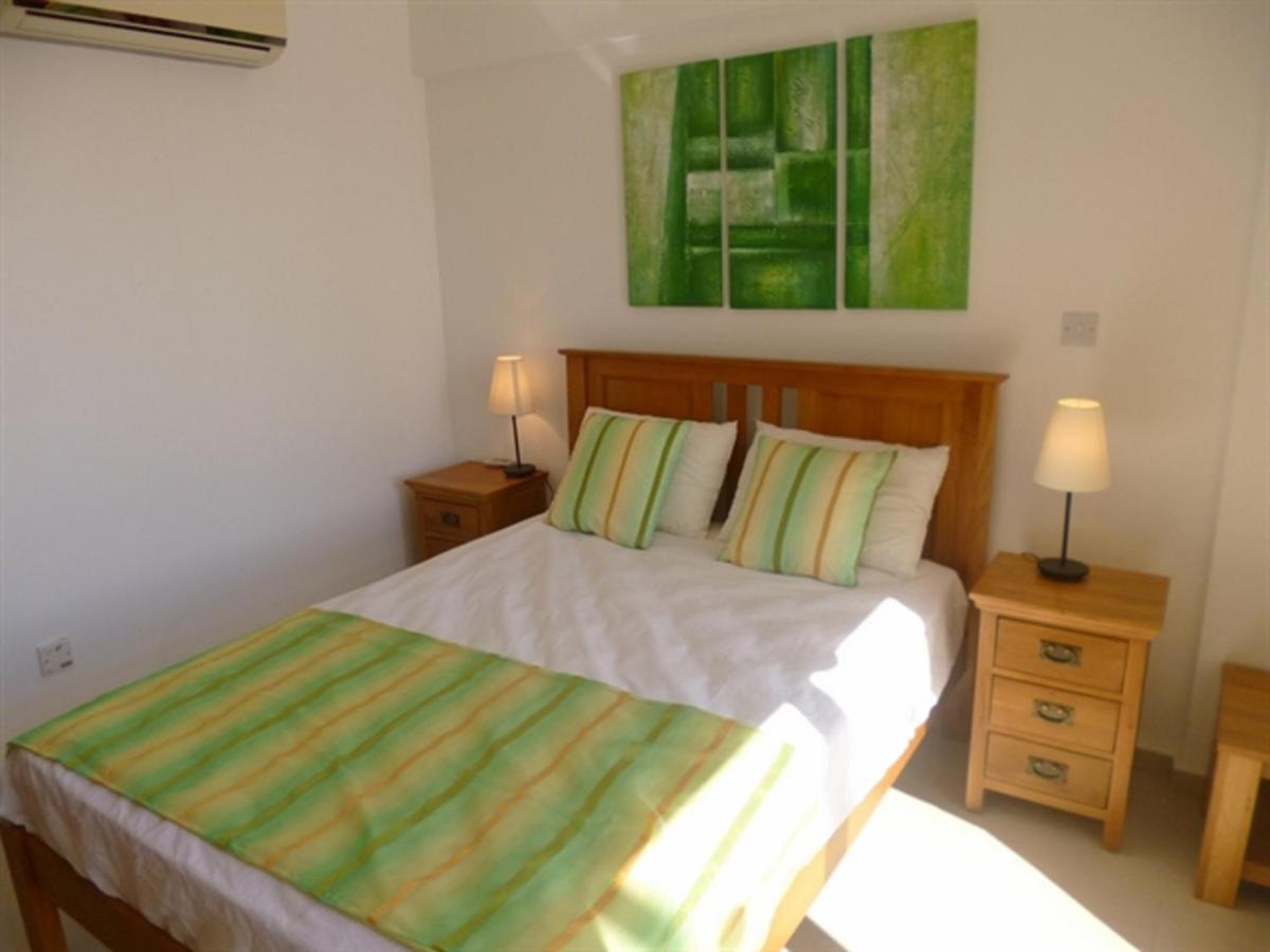 First Floor 2 Bedroom Apartment, Large Balcony, Amazing Sea Views, Communal Pool Pegeia Eksteriør billede