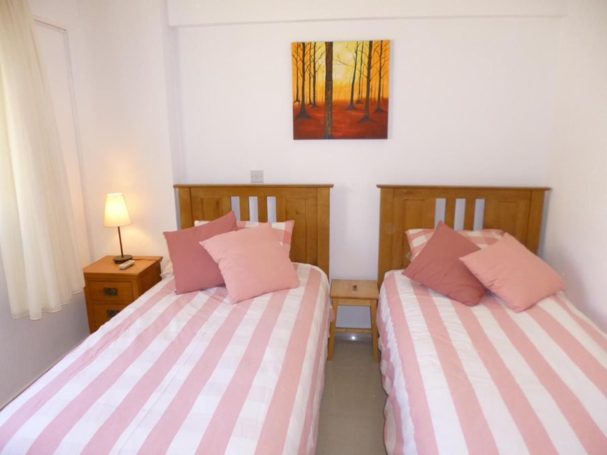 First Floor 2 Bedroom Apartment, Large Balcony, Amazing Sea Views, Communal Pool Pegeia Eksteriør billede